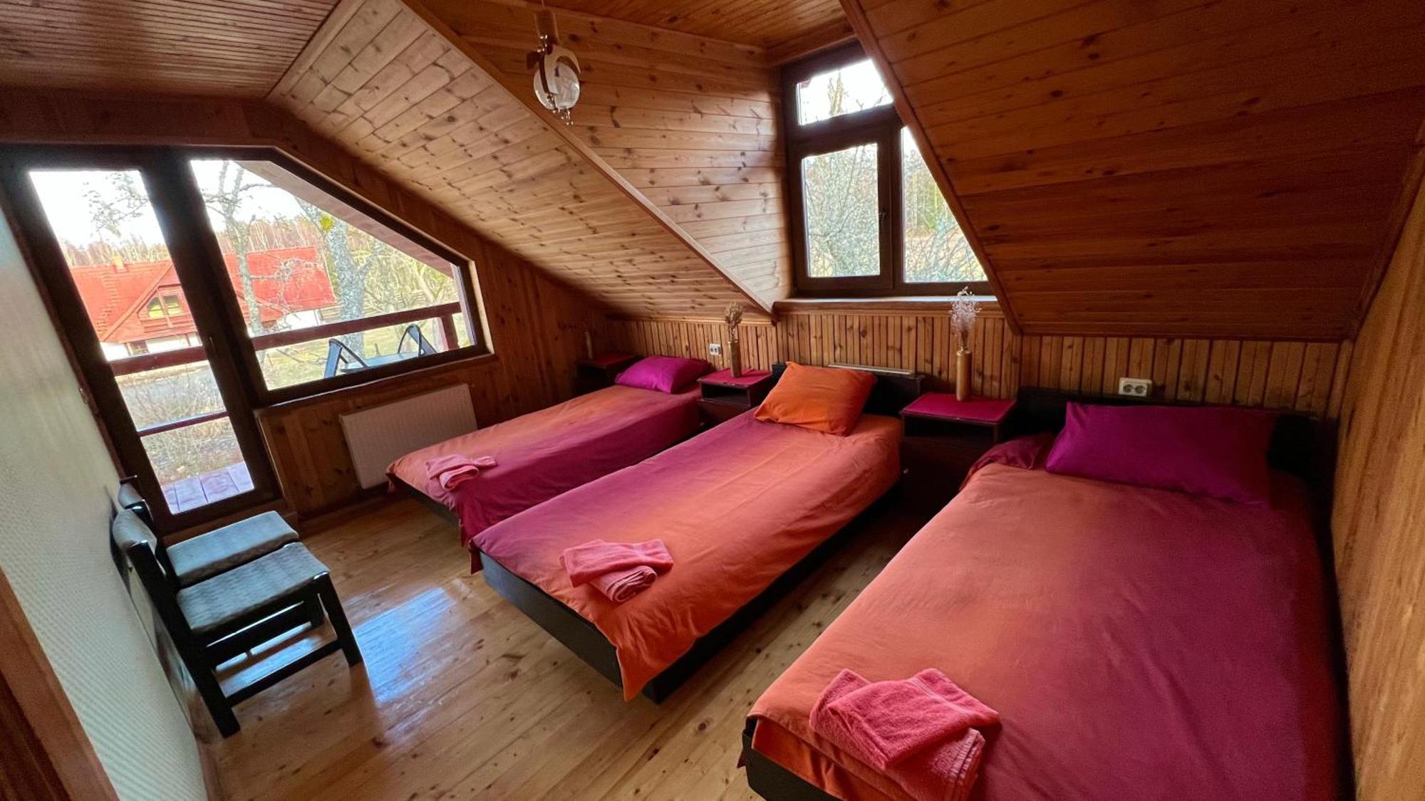 Hotel Pilskalni à Ivande Chambre photo