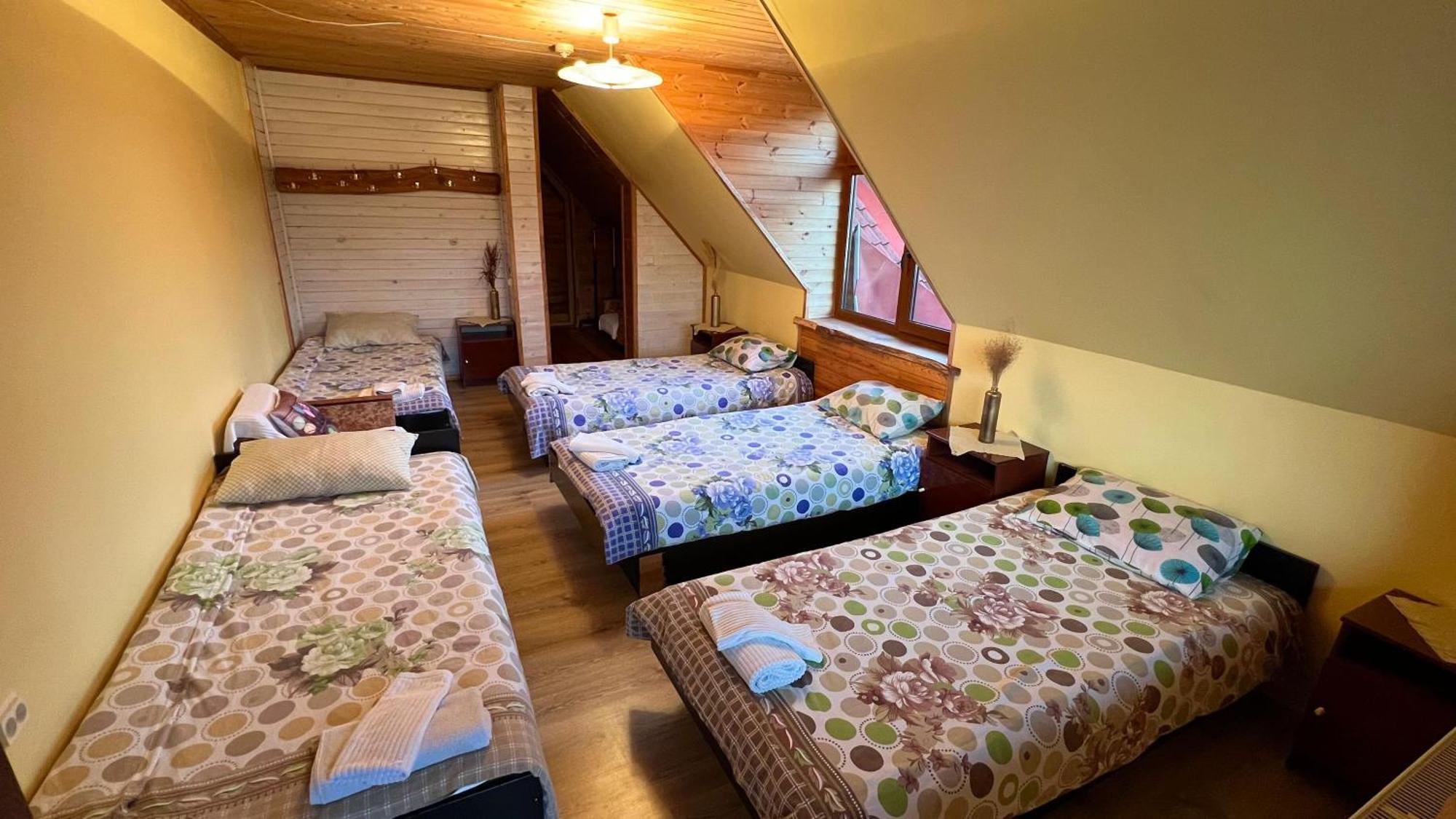 Hotel Pilskalni à Ivande Extérieur photo